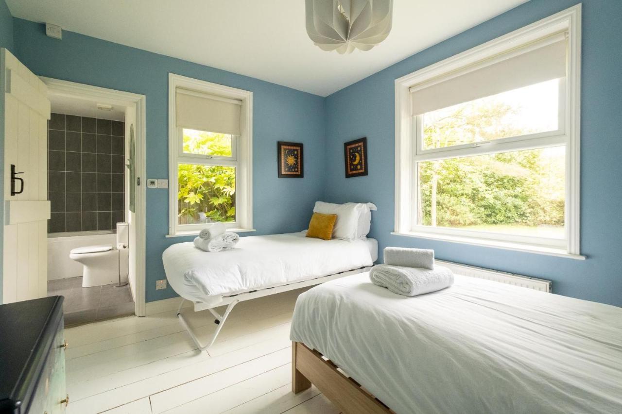 Pinewood - Aldeburgh Coastal Cottages Extérieur photo